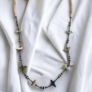 Vintage 70s Liquid Silver Carved Stone Bird Fetish Necklace